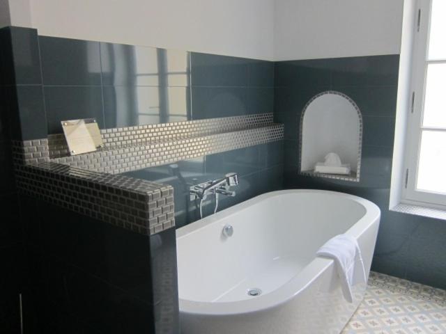 Hotel Coté Parc Rémalard Habitación foto